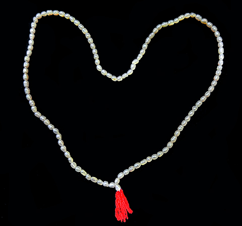 freshwater-pearl-108-beads-red-string-2