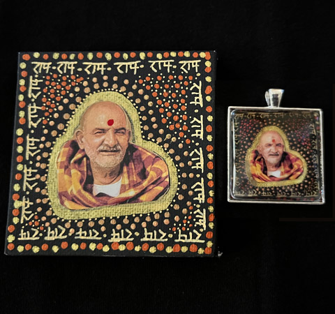 Large Neem Karoli Baba Pendant with Ram Ram Border - Image 2